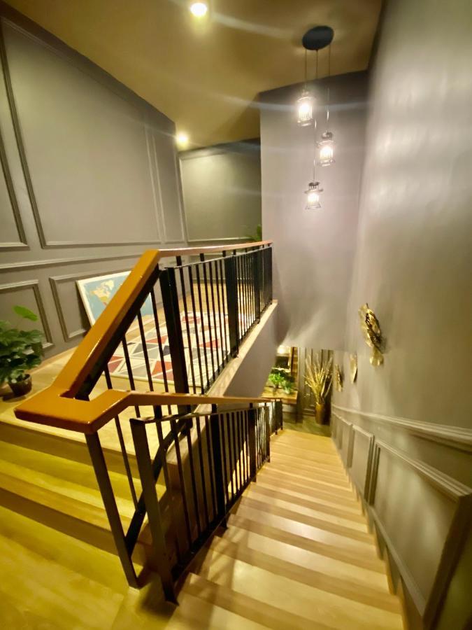 Faizal Madhi Homestay Κουτσίνγκ Εξωτερικό φωτογραφία