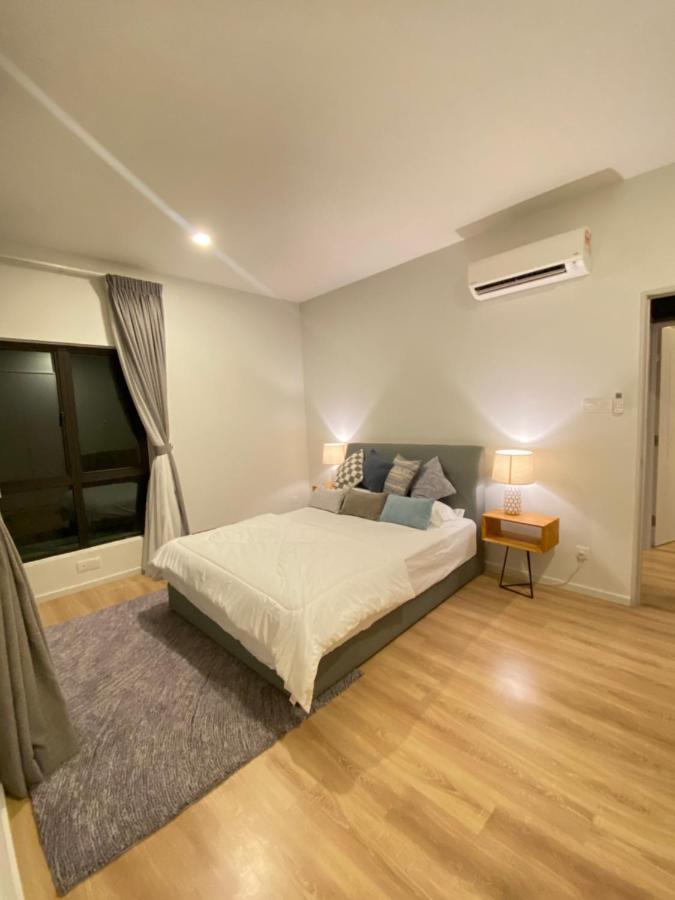 Faizal Madhi Homestay Κουτσίνγκ Εξωτερικό φωτογραφία