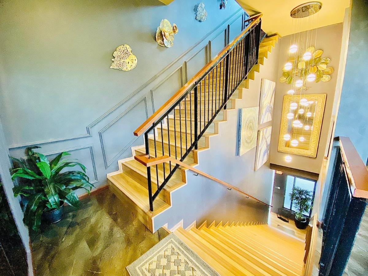 Faizal Madhi Homestay Κουτσίνγκ Εξωτερικό φωτογραφία